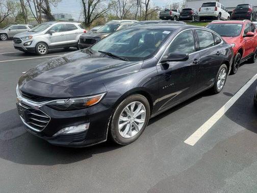 Dark Ash Metallic 2023 Chevrolet Malibu FWD 1LT