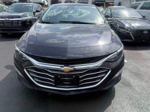 Dark Ash Metallic 2023 Chevrolet Malibu FWD 1LT
