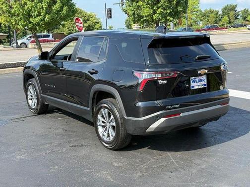 Mosaic Black Metallic 2026 Chevrolet Equinox 1LT