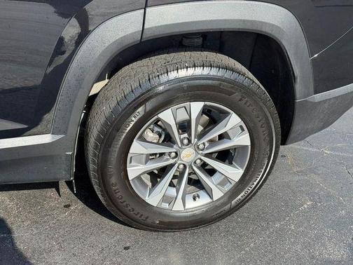Mosaic Black Metallic 2026 Chevrolet Equinox 1LT