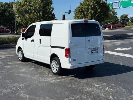 2021 Nissan NV200 SV