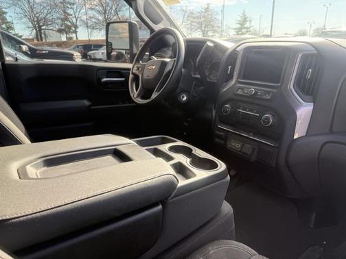 2022 Chevrolet Silverado 2500 Custom