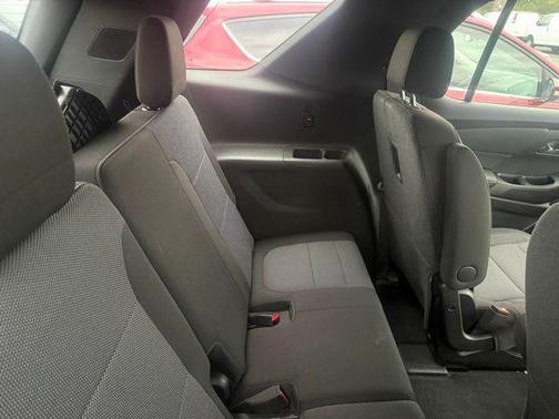 Black Cherry Metallic 2023 Chevrolet Traverse LT Cloth