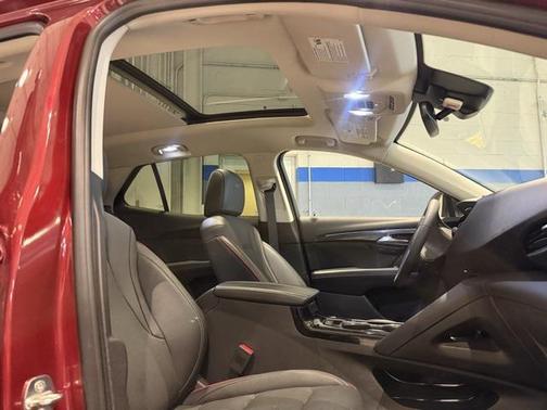 2023 Buick Envision Essence FWD