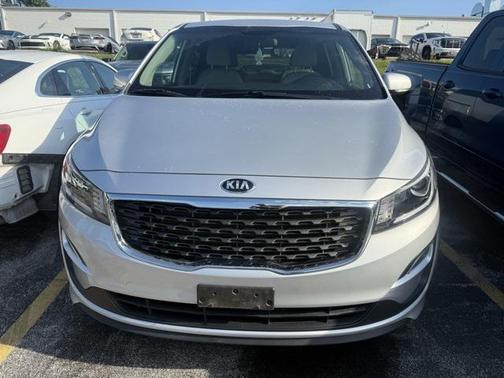 2020 Kia Sedona LX