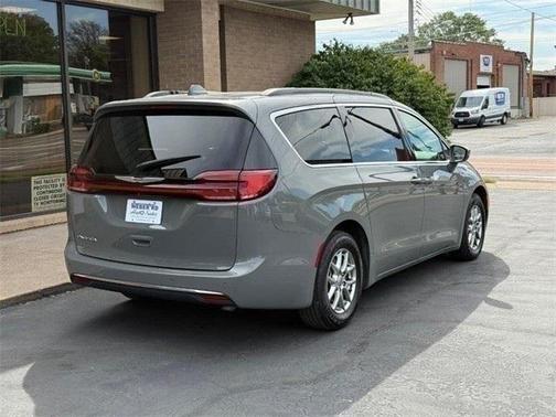 2021 Chrysler Pacifica Touring