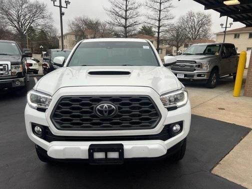 2020 Toyota Tacoma TRD Sport