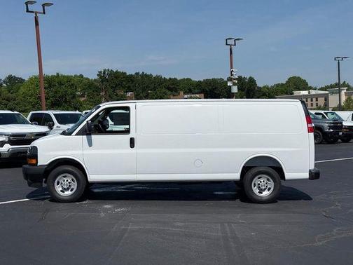 Summit White 2026 Chevrolet Express 2500 3500 Extended Wheelbase, WT, RWD
