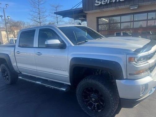 2017 Chevrolet Silverado 1500 2LT