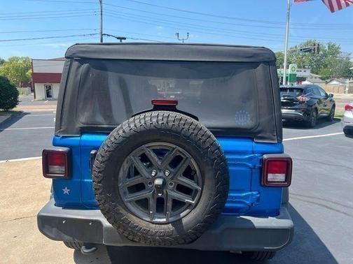 Hydro Blue Pearlcoat 2024 Jeep Wrangler Sport S