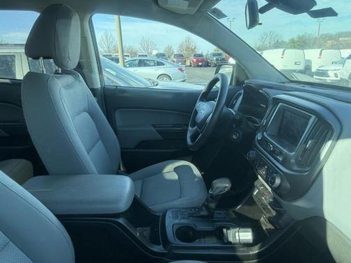 2022 Chevrolet Colorado WT