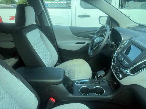Sterling Gray Metallic 2024 Chevrolet Equinox LS