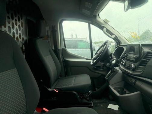Oxford White 2025 Ford Transit-250 Base