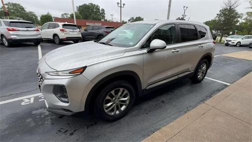 2019 Hyundai SANTA FE SE 2.4