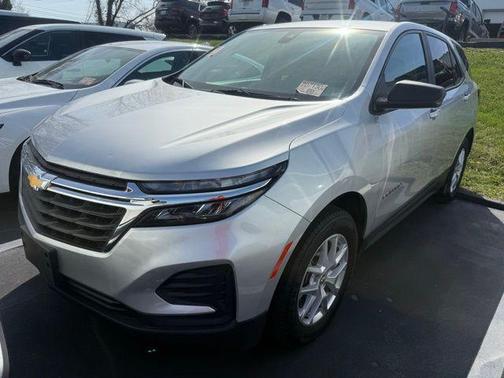 2022 Chevrolet Equinox LS
