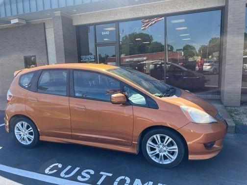 Orange Revolution Met 2009 Honda Fit Sport