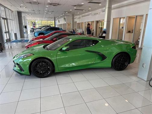 2026 Chevrolet Corvette Stingray w/2LT