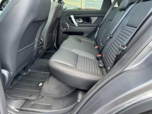 2024 Land Rover Discovery Sport Core S