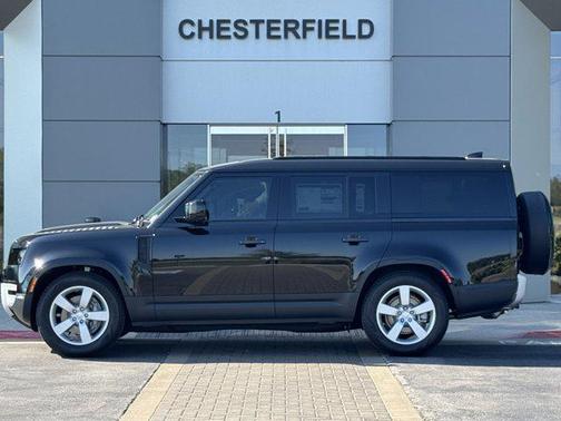 2025 Land Rover Defender 130 P300 S