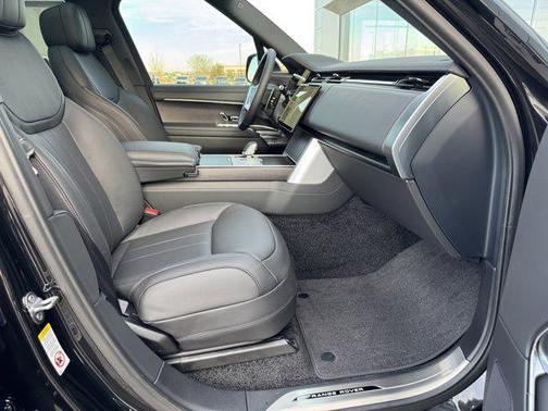 2026 Land Rover Range Rover P530 SE