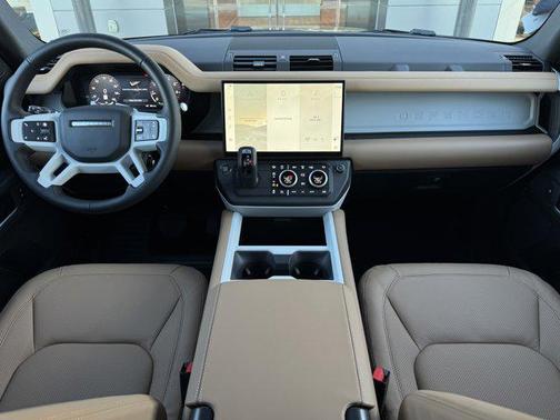 2026 Land Rover Defender P400 X-Dynamic SE