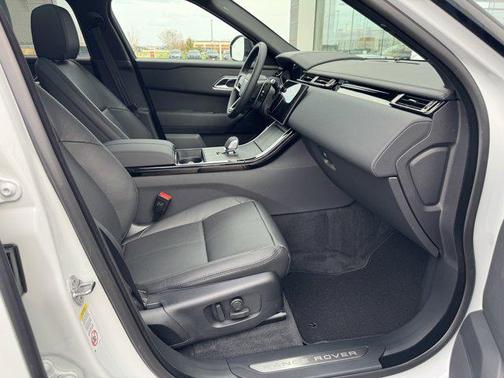 Fuji White 2026 Land Rover Range Rover Velar P250 SE R-Dynamic