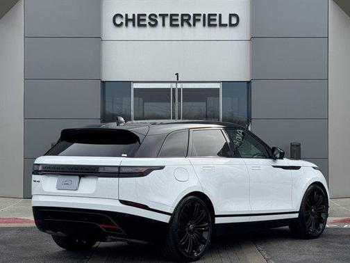 Fuji White 2026 Land Rover Range Rover Velar P250 SE R-Dynamic