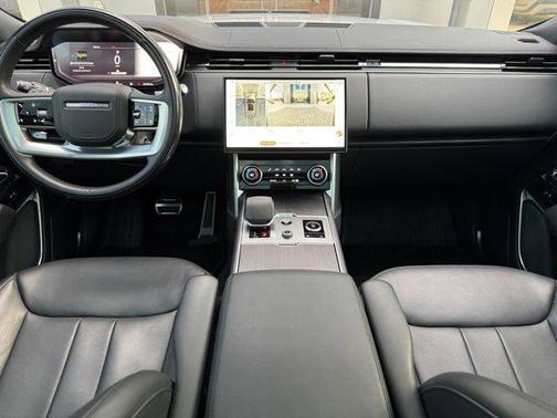 2023 Land Rover Range Rover P530 SE