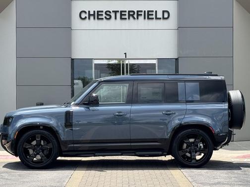 Tasman Blue Metallic 2026 Land Rover Defender P400 X-Dynamic SE