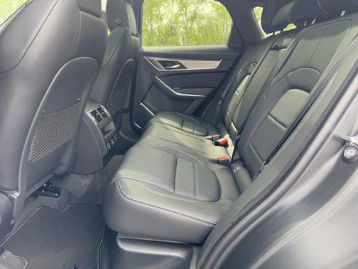 2026 Jaguar F-PACE R-Dynamic S P250 AWD Automatic