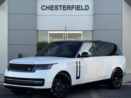 2025 Land Rover Range Rover P530 SE 7 Seat