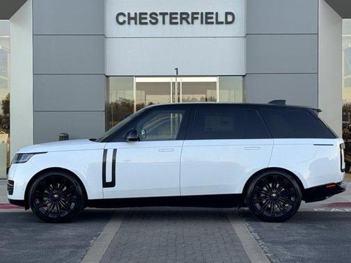 2025 Land Rover Range Rover P530 SE 7 Seat