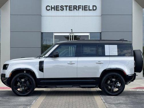 Borasco Grey Metallic 2026 Land Rover Defender P400 X-Dynamic SE
