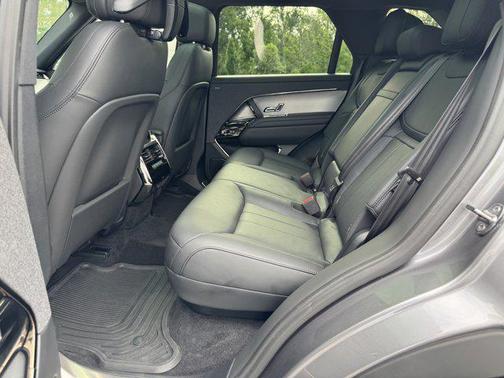 2024 Land Rover Range Rover Sport SE