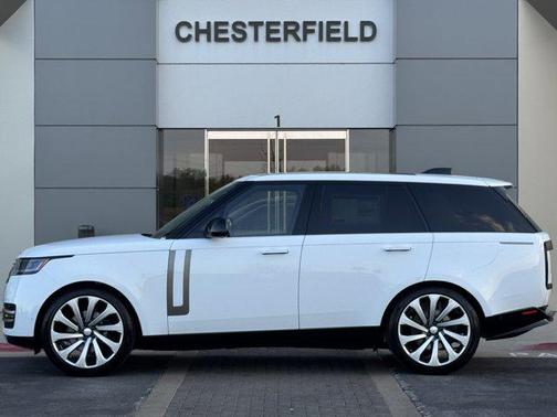 2025 Land Rover Range Rover P400 SE