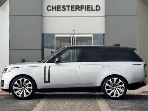 2025 Land Rover Range Rover P400 SE