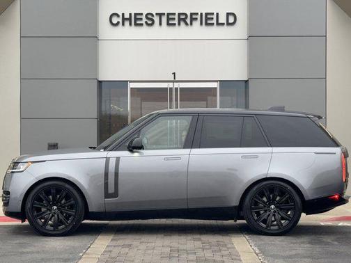 2025 Land Rover Range Rover P400 SE