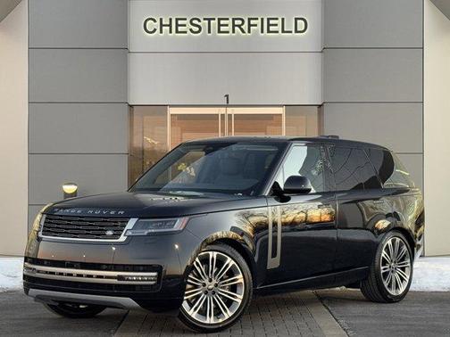 2025 Land Rover Range Rover SE