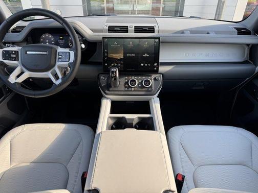 Borasco Grey Metallic 2026 Land Rover Defender X-Dynamic SE
