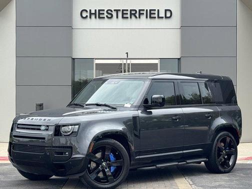2025 Land Rover Defender 110 V8