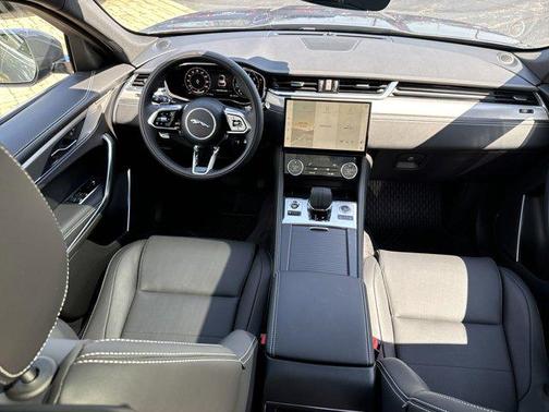 2025 Jaguar F-PACE R-Dynamic S P250 AWD Automatic