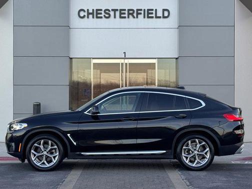 2022 BMW X4 xDrive30i