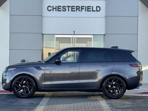 2025 Land Rover Range Rover Sport SE