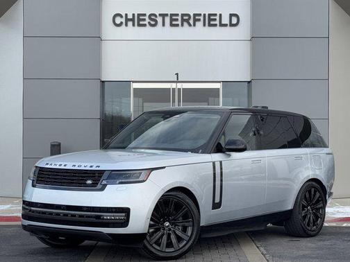 2025 Land Rover Range Rover P550e SE