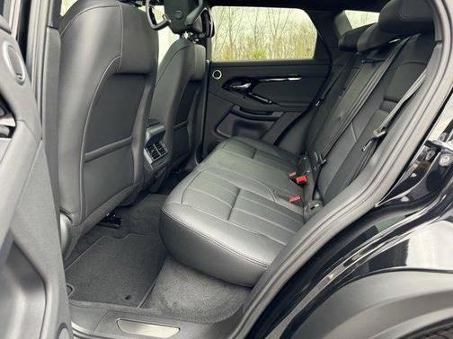 2025 Land Rover Range Rover Evoque Dynamic SE