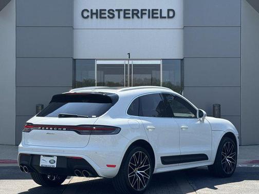2023 Porsche Macan T