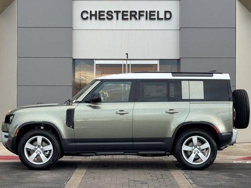 2025 Land Rover Defender 110 P300