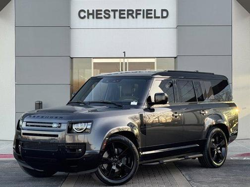 2026 Land Rover Defender X-Dynamic SE