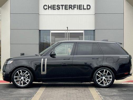 2025 Land Rover Range Rover P550e SE