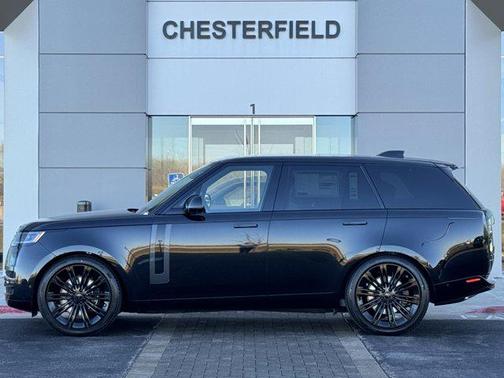 2026 Land Rover Range Rover P530 SE